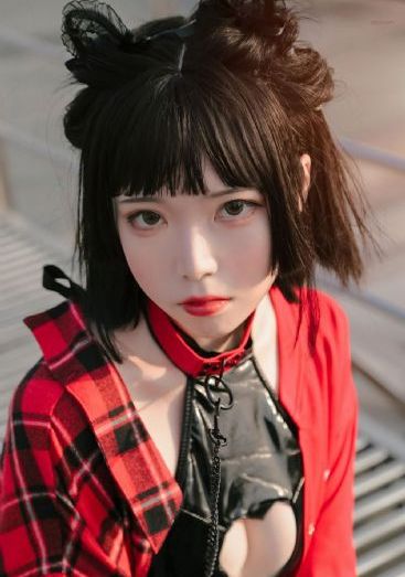 人妻在夫旁被按摩師侵犯_土豆網在線觀看